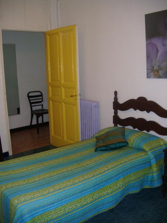 Puerta Del Sol Rooms Madrid Rum bild