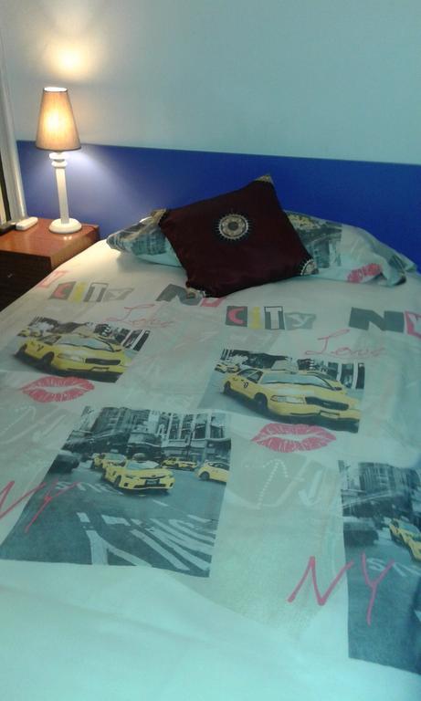Puerta Del Sol Rooms Madrid Rum bild