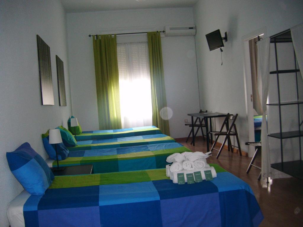 Puerta Del Sol Rooms Madrid Rum bild
